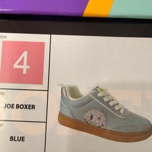 Joe Boxer Kids' Sneakers  Casual Lightweight Shoes Size 4 NEW
